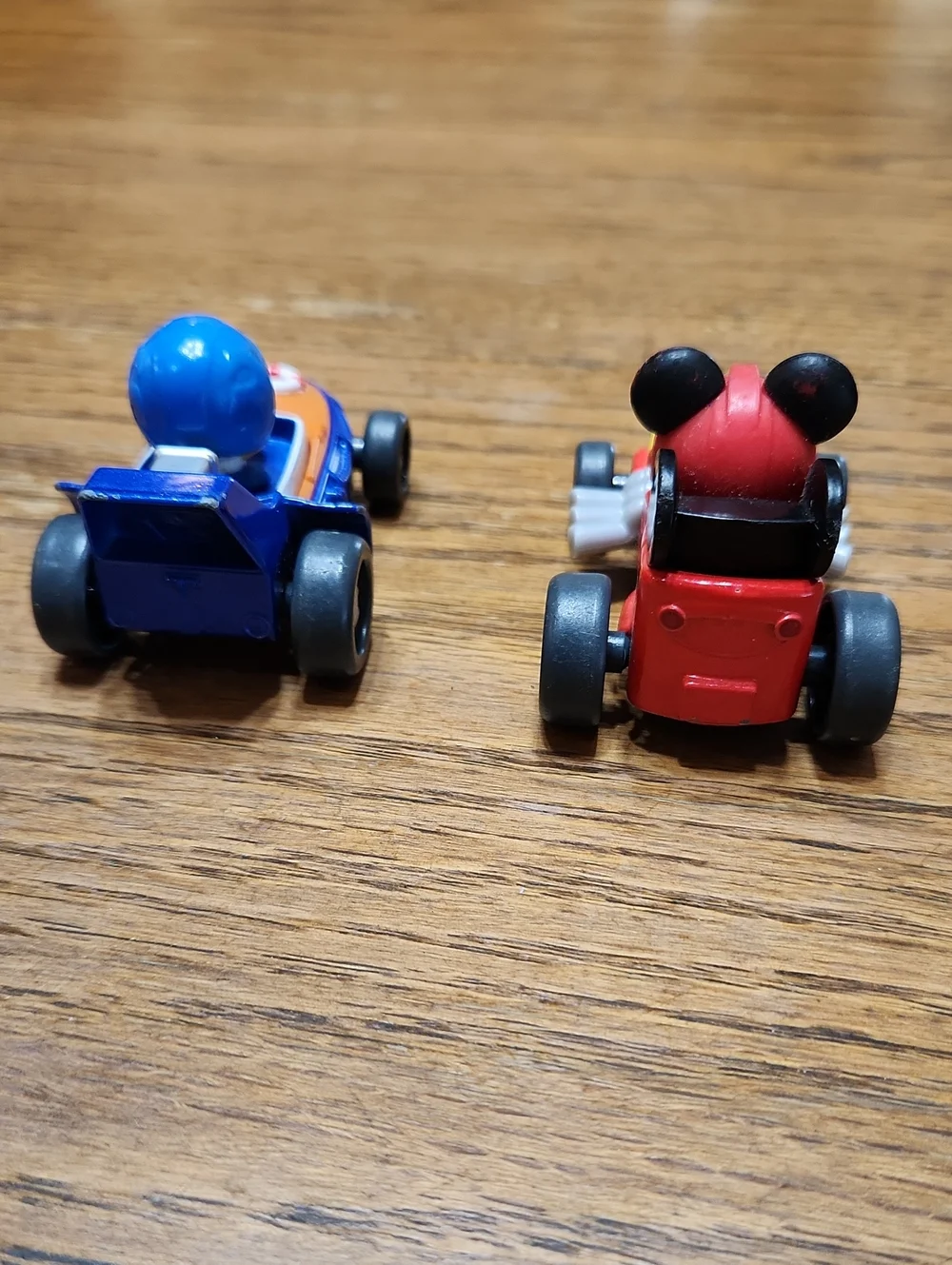 Lot 2 Mattel Disney Roadster Racers Mickey & Donald